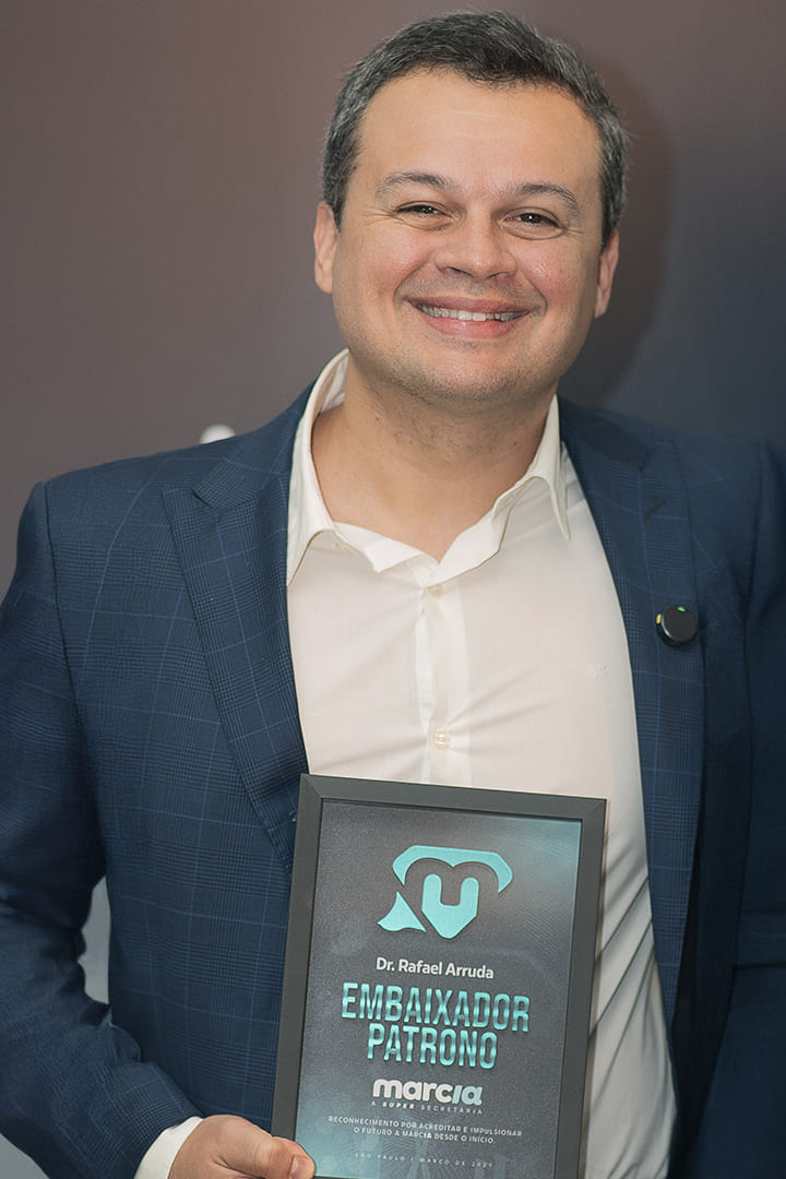 Dr. Rafael Arruda — Urologista